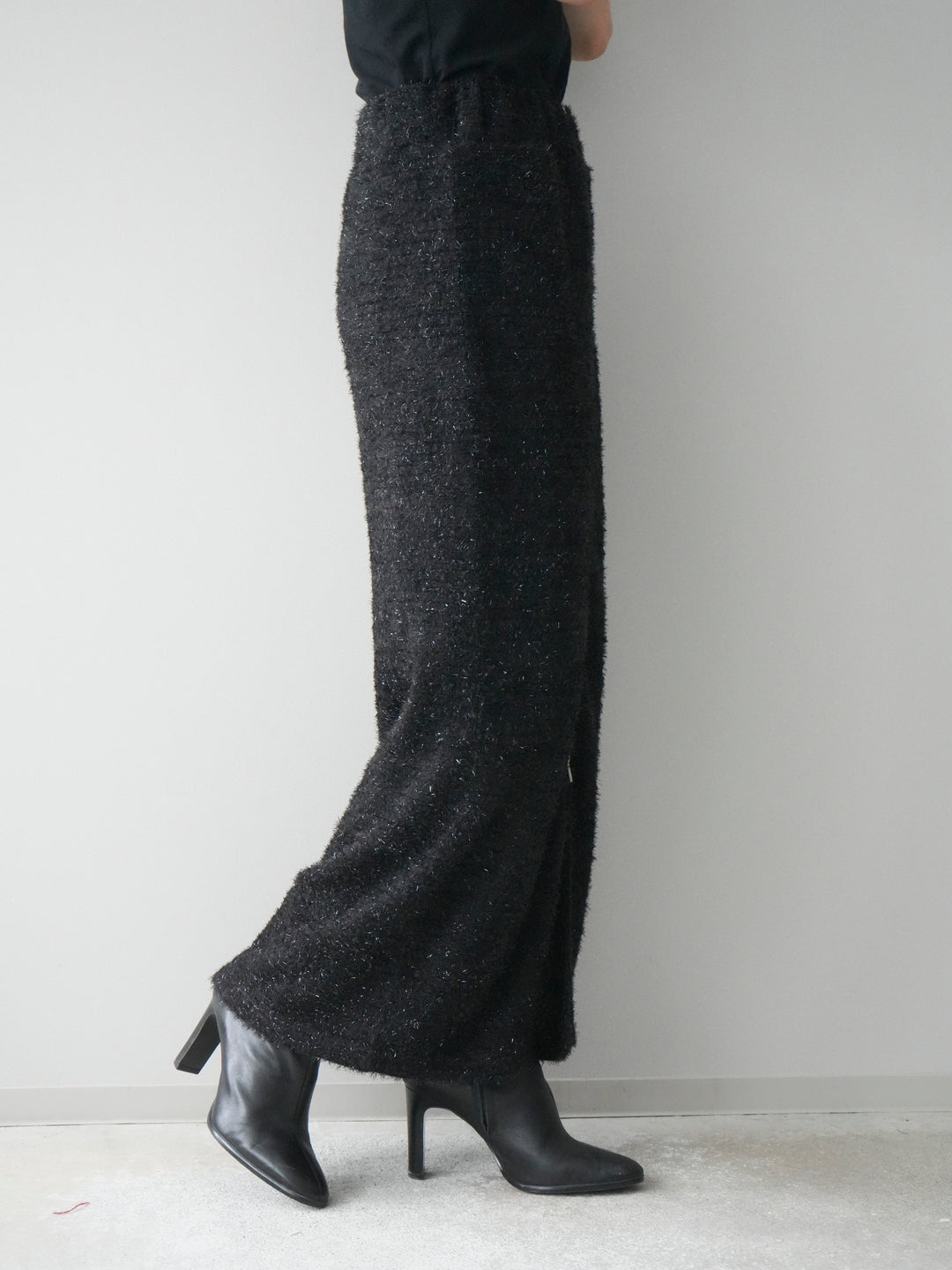 [予約]ラメシャギーフロントジップスカート/black