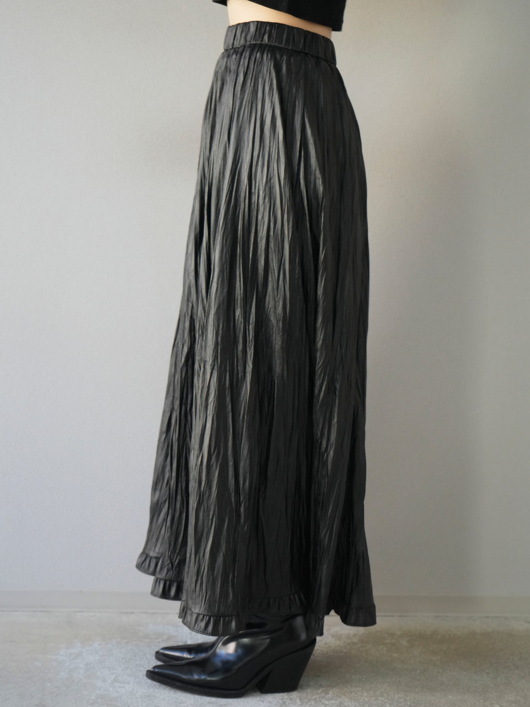 [予約]レザーワッシャーフリルスカート/black