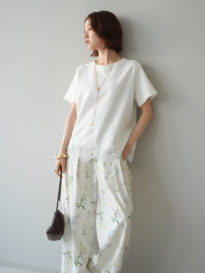 【套裝】蕾絲拼接方領T卹+印花束腰褲（兩件組）