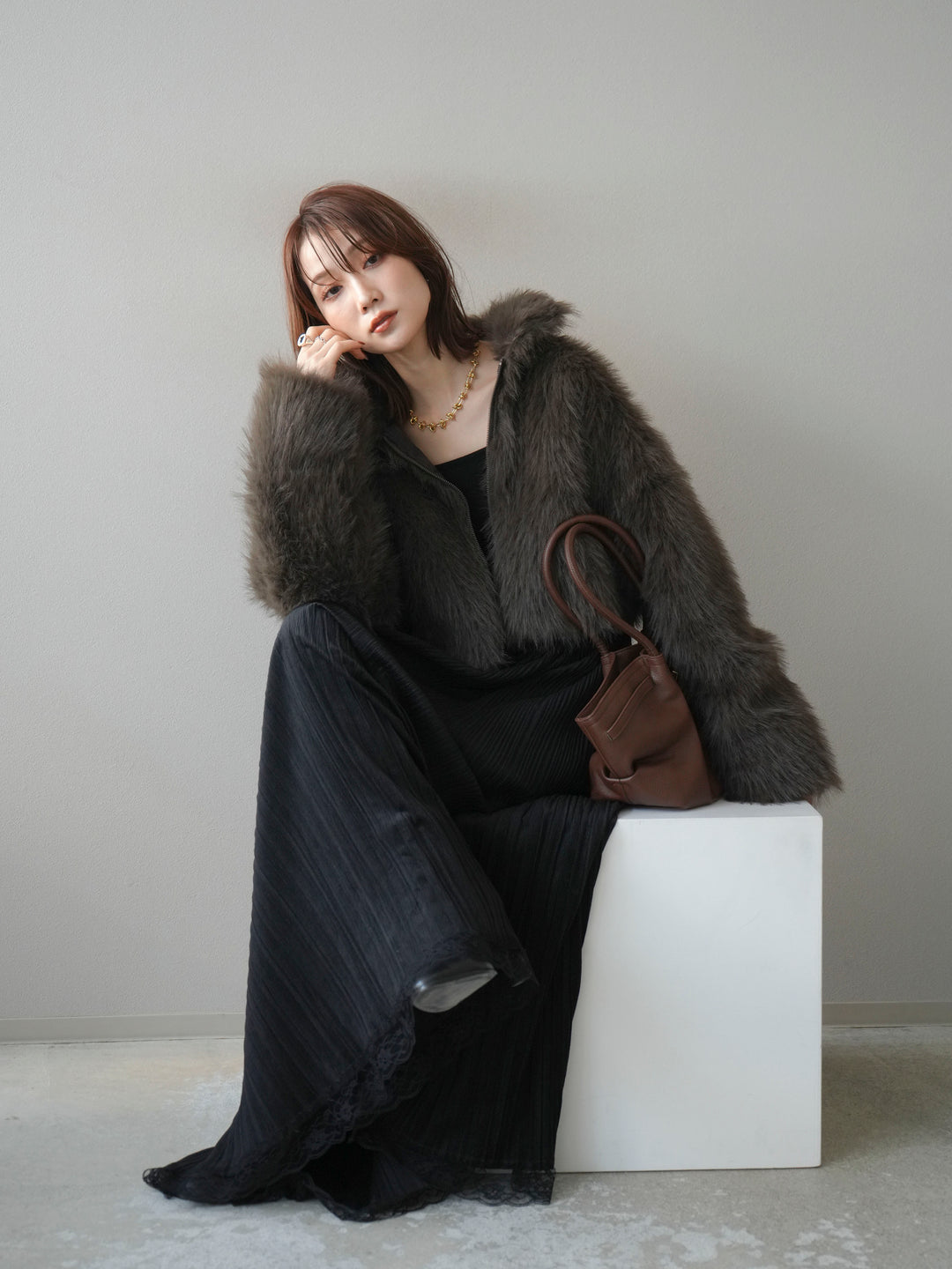 [予約]フェイクファーショートZIPジャケット/brown