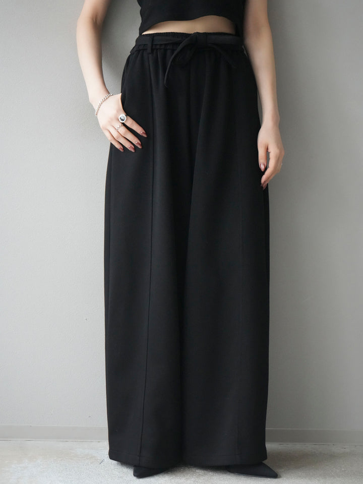 [予約]ベルト付スウェットワイドパンツ/black