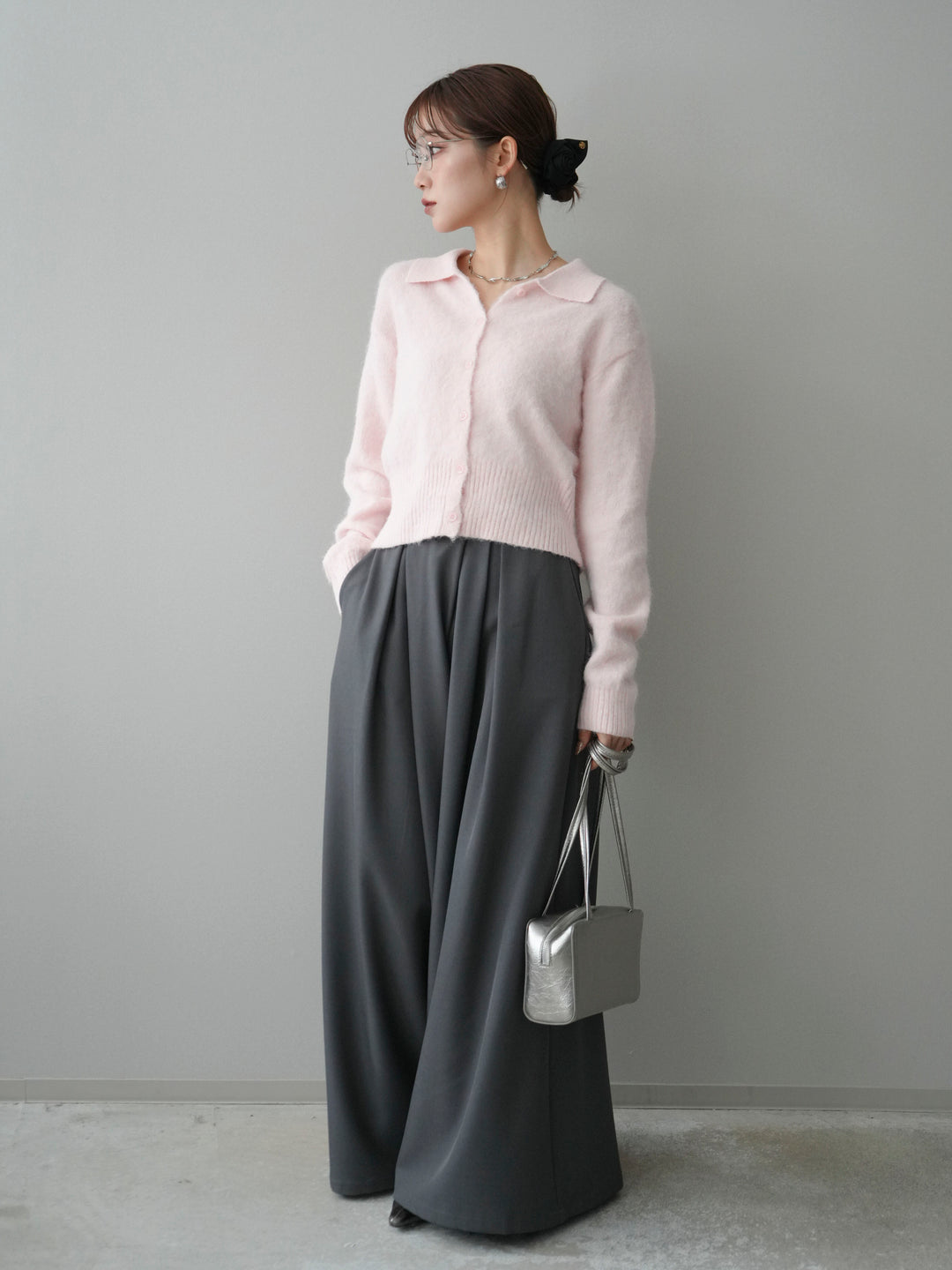 [SET]モヘア衿付きボタンプルオーバー+テープベルトタックバギーパンツ(2set)