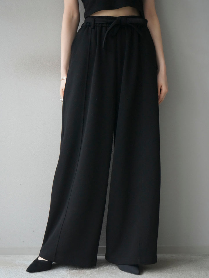 [予約]ベルト付スウェットワイドパンツ/black