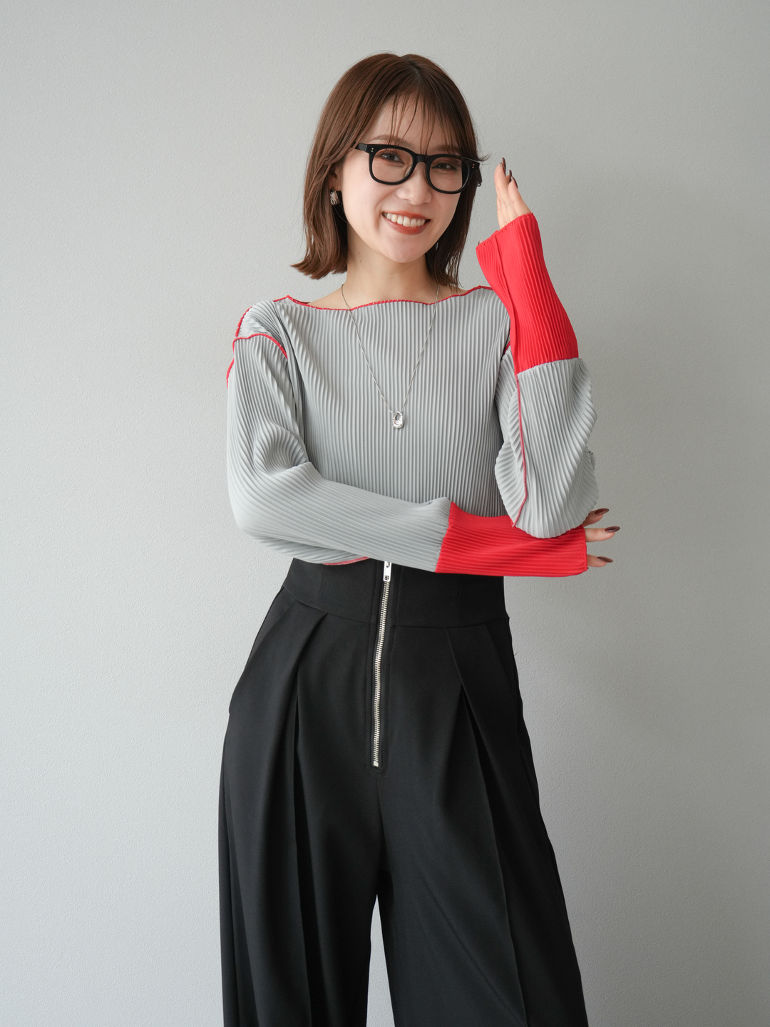 [予約]バイカラープリーツトップス/グレー