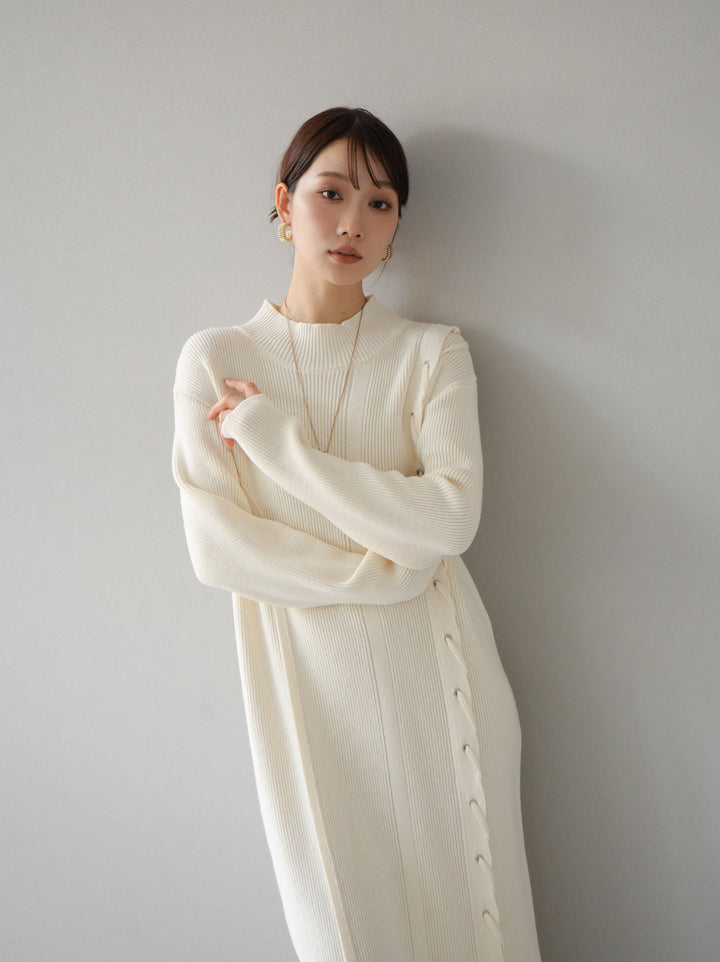 [SET] 不對稱繫帶高領針織連身裙 + 可選飾品套裝 (2套)