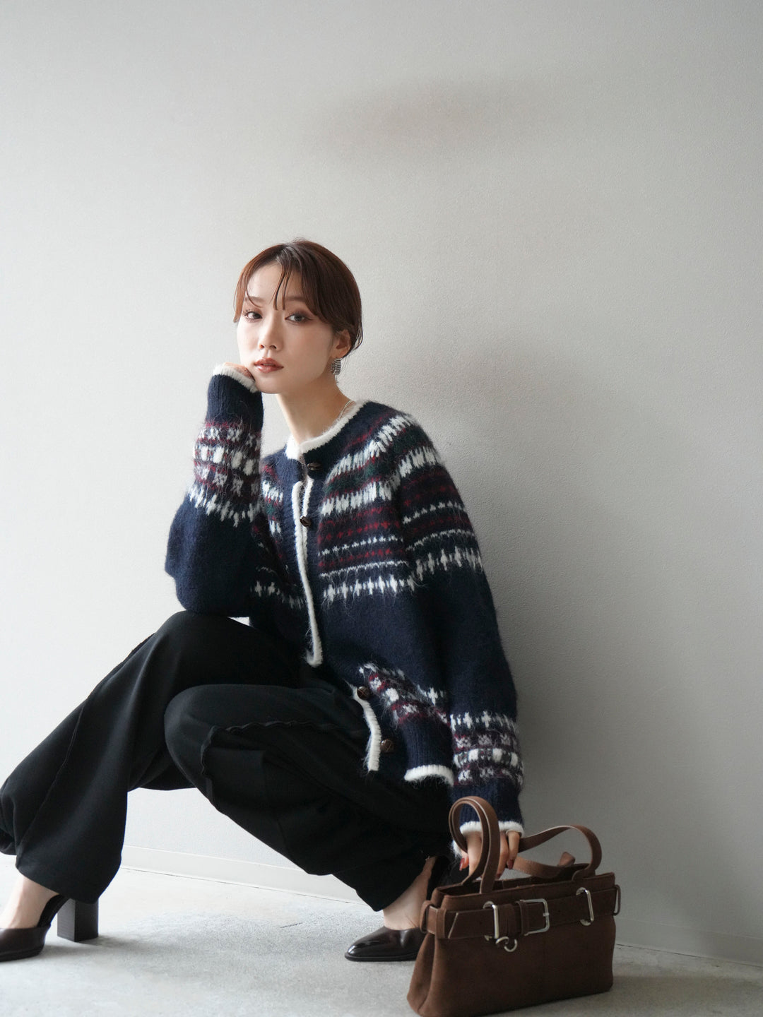 [SET]求心柄ウッドボタンニットカーディガン+求心柄ウッドボタンニットカーディガン(2set)