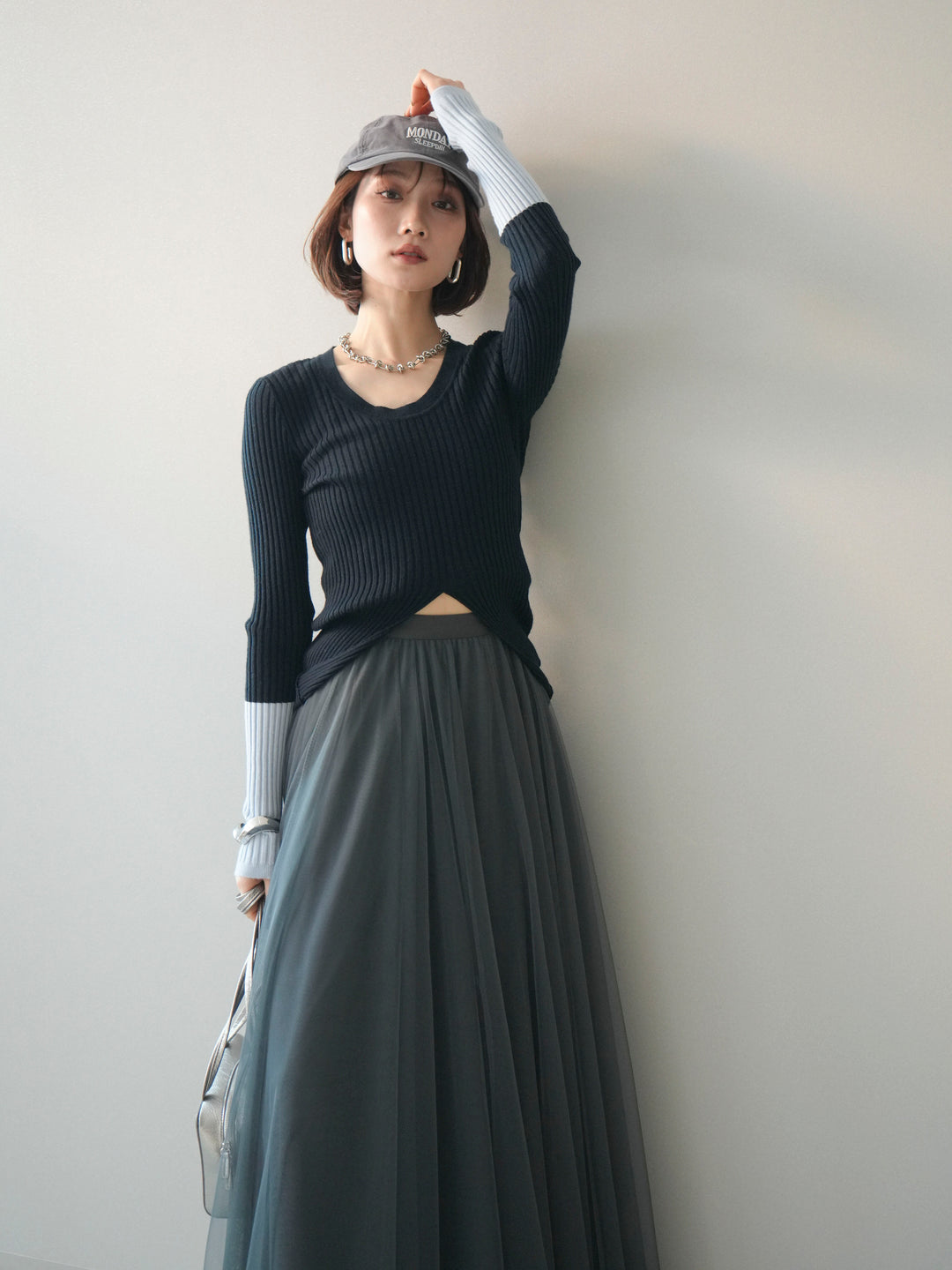 [予約]袖配色ランダムリブフロントスリットニットトップス/navy