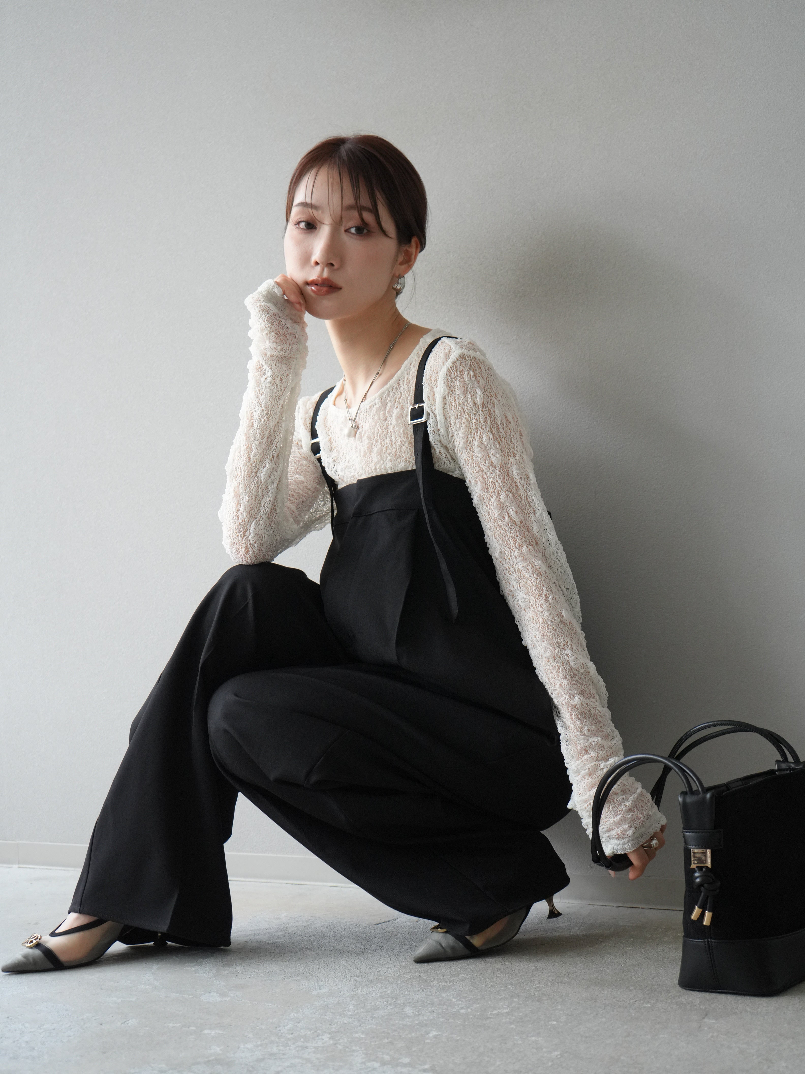 予約]エステルベアサロペット/ブラック – Lumier