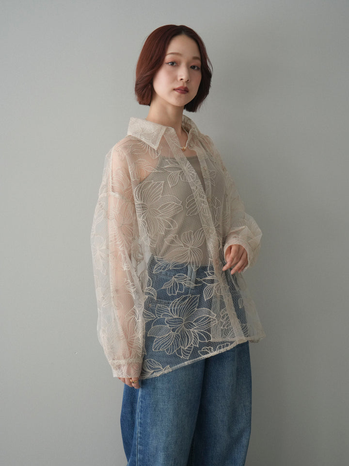 [予約]チュールフラワー刺繍オーバーシャツ/ecru