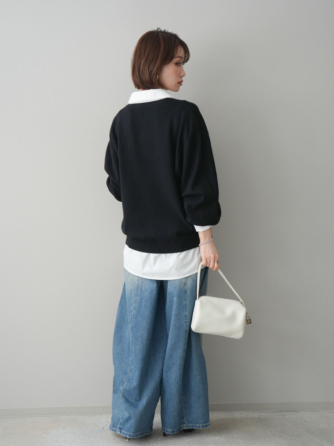 [予約]フロントビジューカーブデニムパンツ/blue