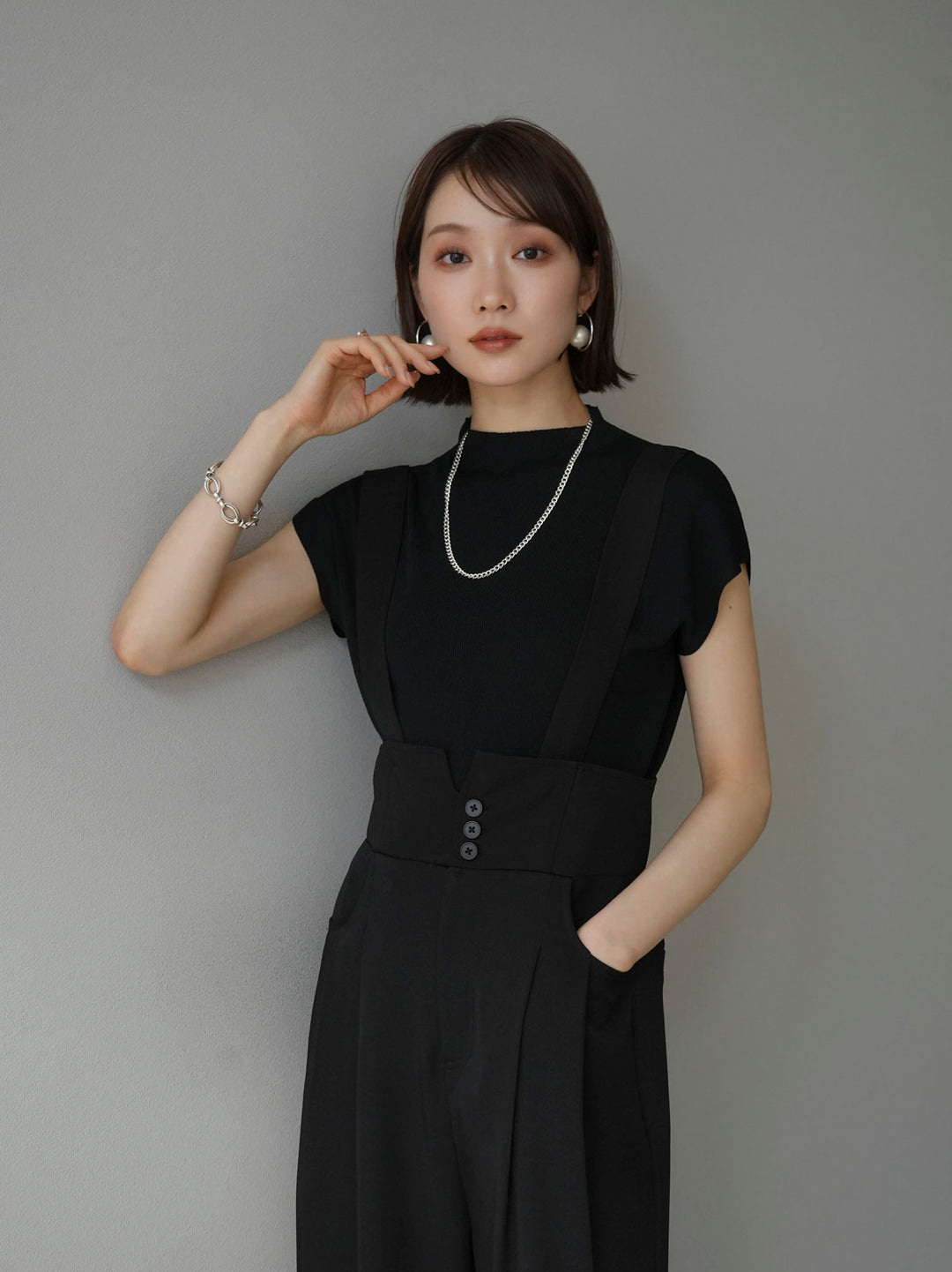 [Pre-order] Petite Neck Side Shirring Summer Knit Top/Black