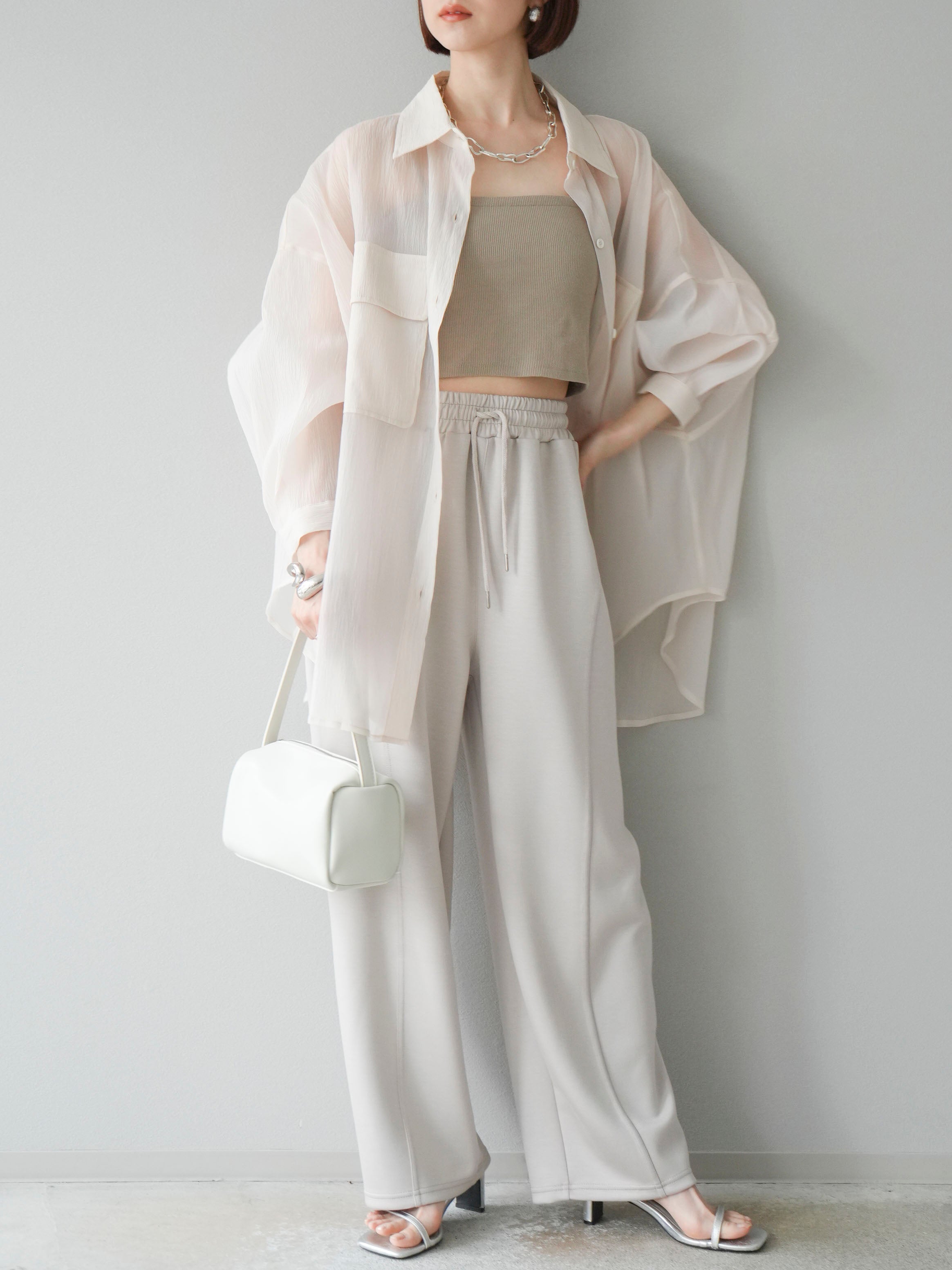 予約]ライトポンチカーブパンツ/エクリュ – Lumier