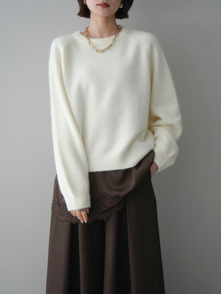 [予約]クルーネックモチモチニットプルオーバー/white
