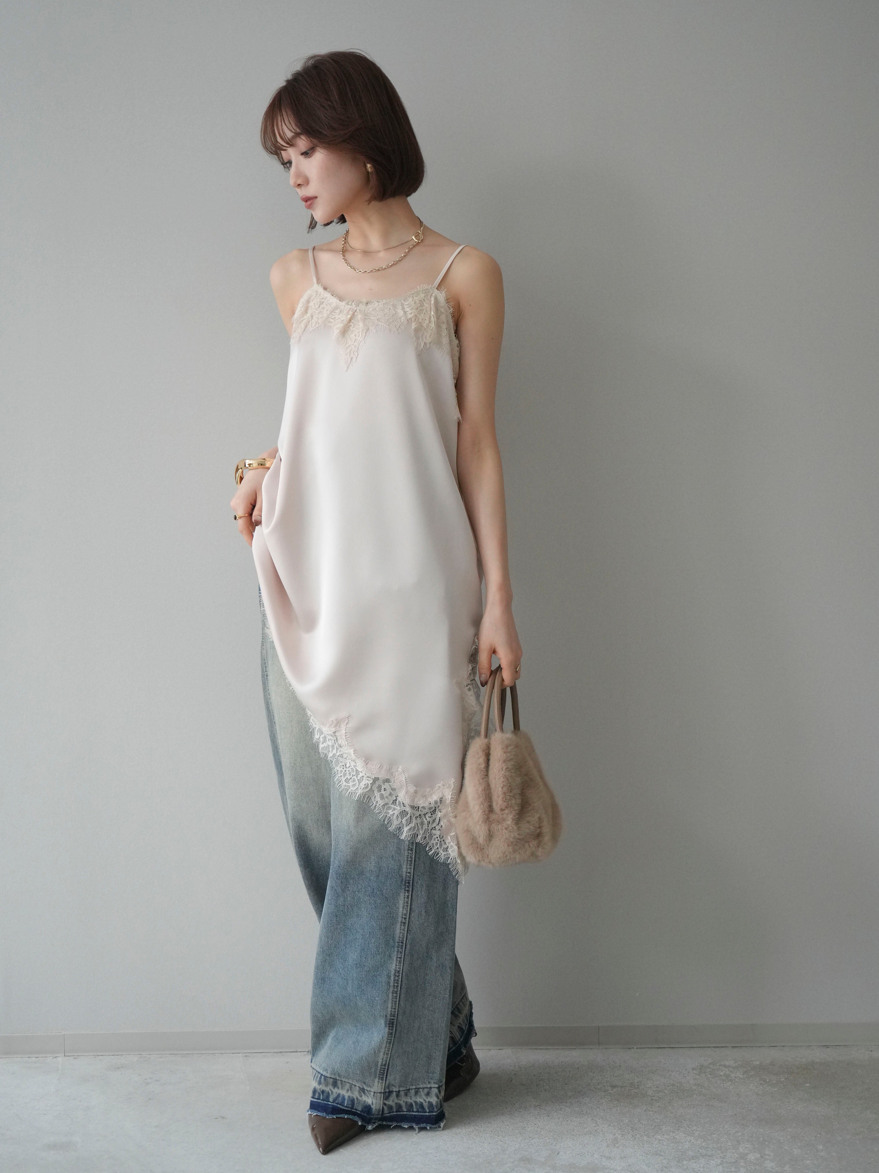 予約]アシンメトリーサテンレースキャミソール/ecru – Lumier