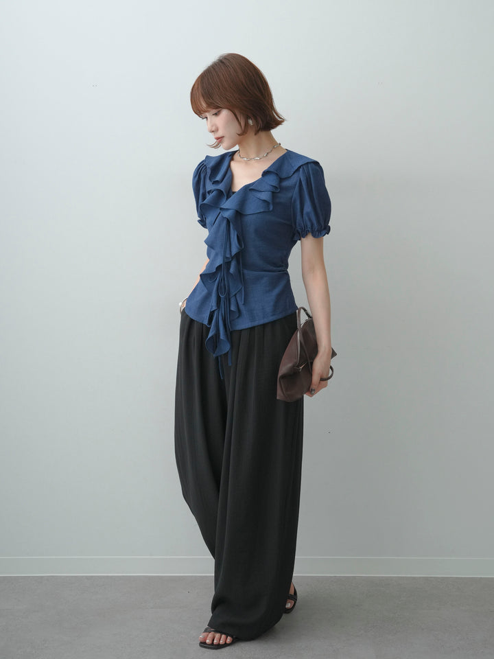 【預購】荷葉邊泡泡袖緞帶襯衫 / 藍色