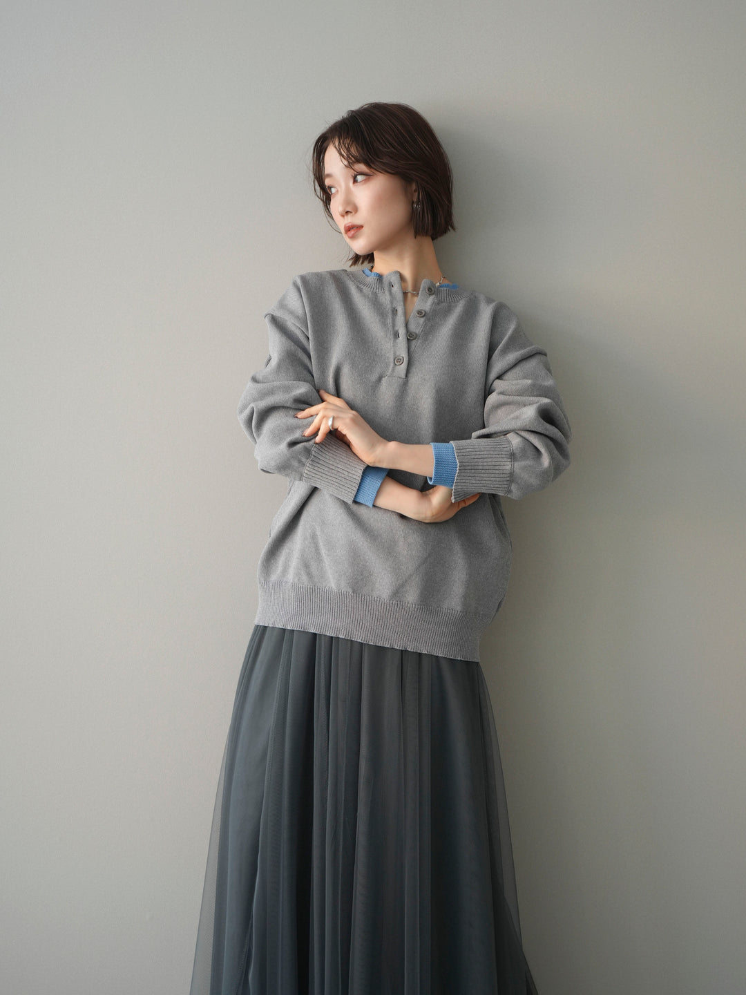 [予約]2WAYネック配色レイヤードニットプルオーバー/gray