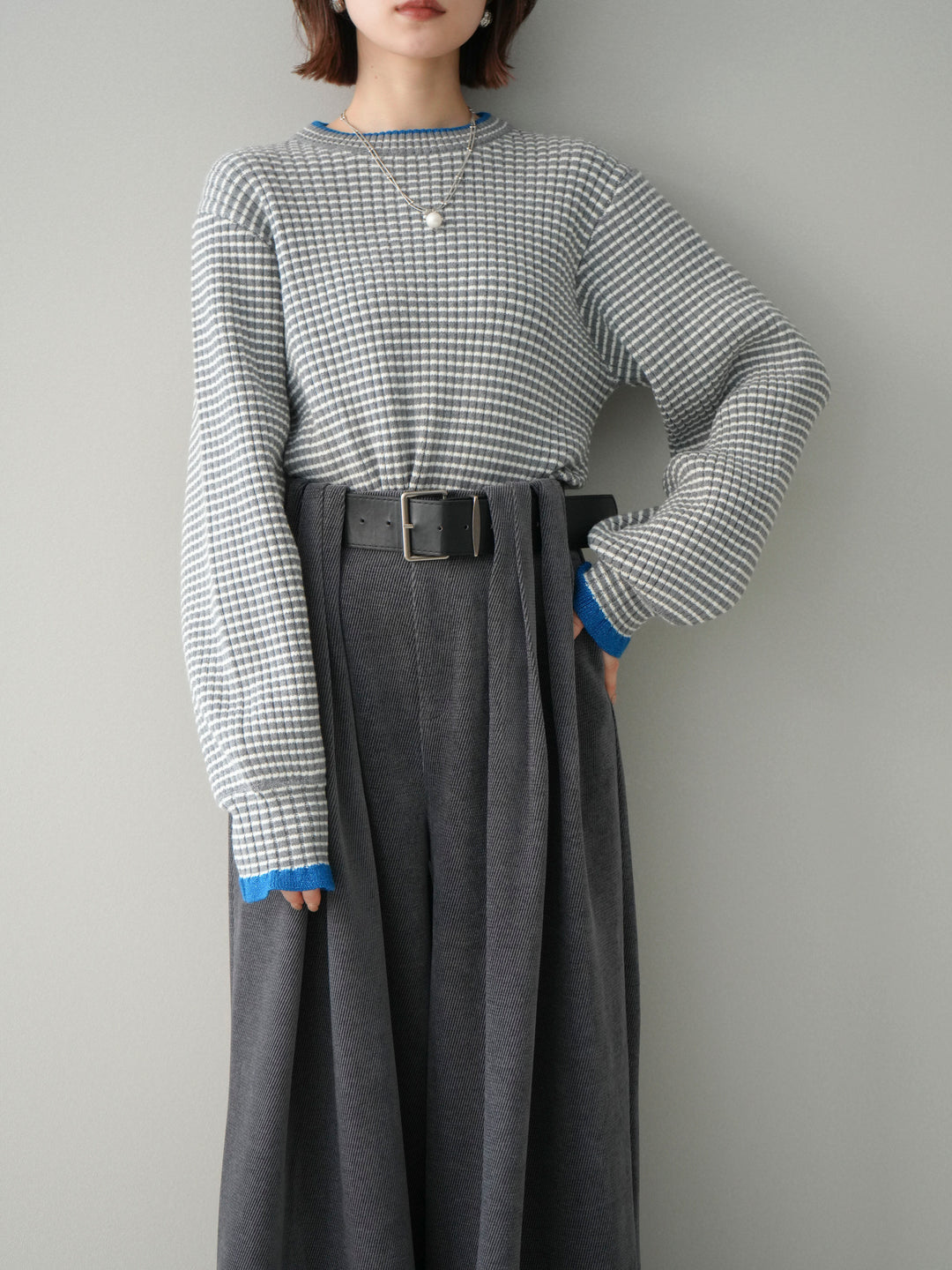 [予約]ラメ異素材ボーダーリブニットプルオーバー/charcoal×blue