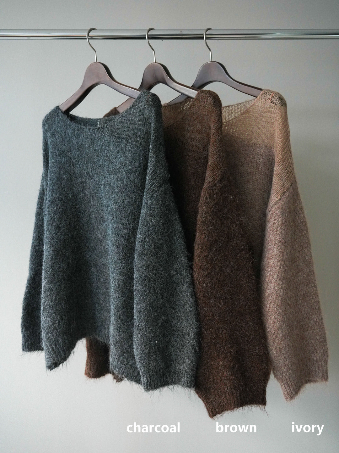 [SET]透かしデザインニットプルオーバー+フラワーフロッキーチュールプリーツスカート(2set)