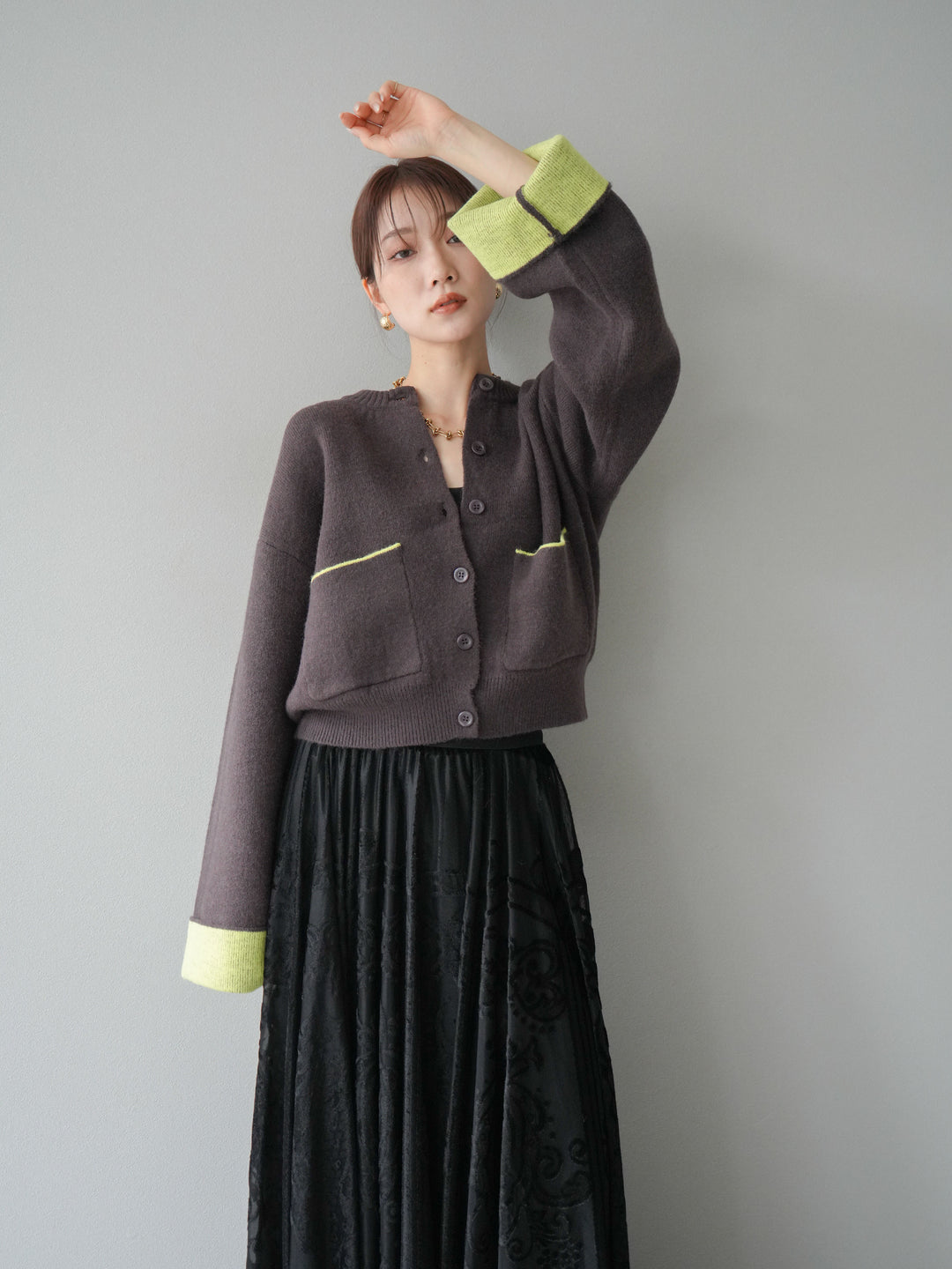 [SET]バイカラーオーバーニットカーディガン+アンティーク柄フロッキーマキシスカート(2set)