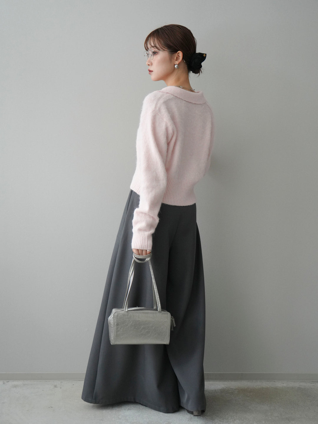 [SET]モヘア衿付きボタンプルオーバー+テープベルトタックバギーパンツ(2set)