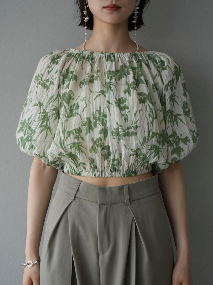 [Pre-order] Washer Flower Pattern Off-Shoulder Blouse/Green