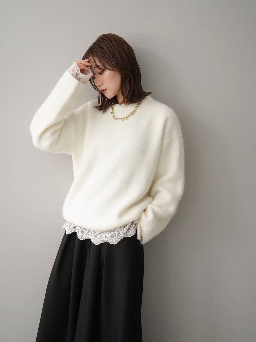 [予約]アンゴラタッチクルーネックニットプルオーバー/white