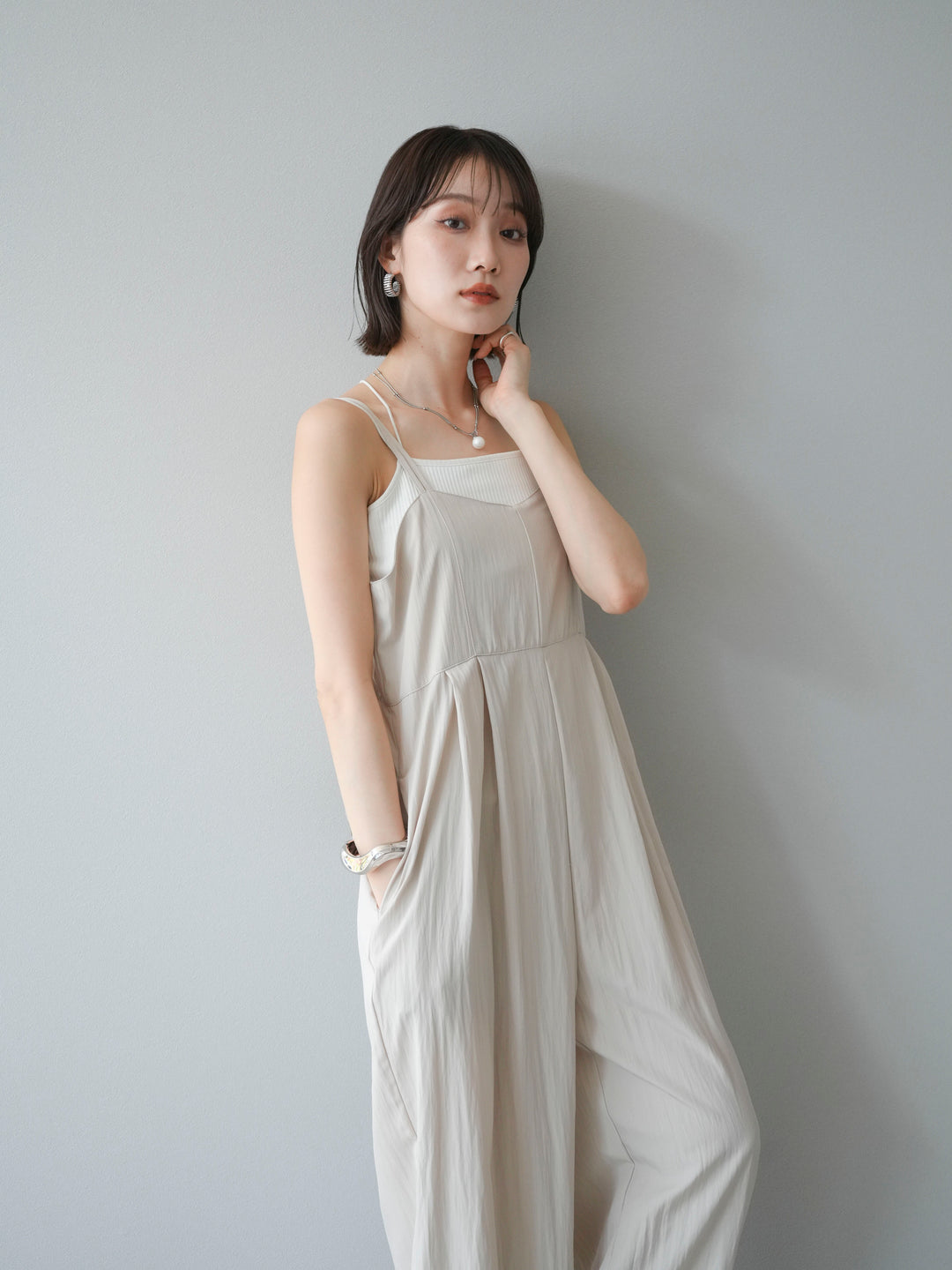 [SET]リネンライクビスチェデザインサロペット+ダブルストラップカットリブブラキャミソール(2set)