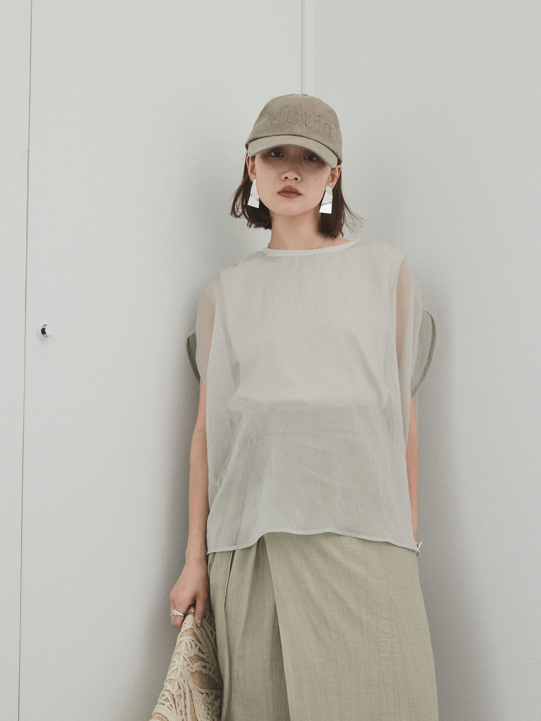 [SET]コンパクトスムースシアーレイヤードトップス+ワッシャーサテンレイヤードスカートパンツ(2set)