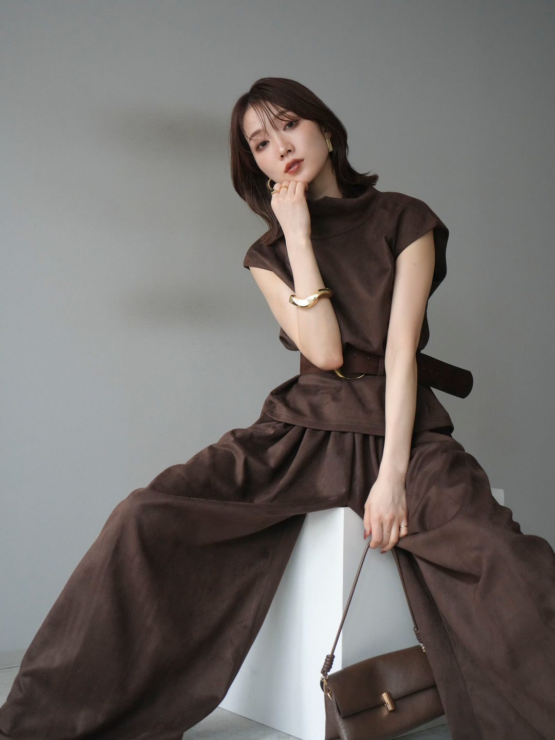 [SET]ベルト付スエードハイネックプルオーバー＆ワイドパンツSET UP