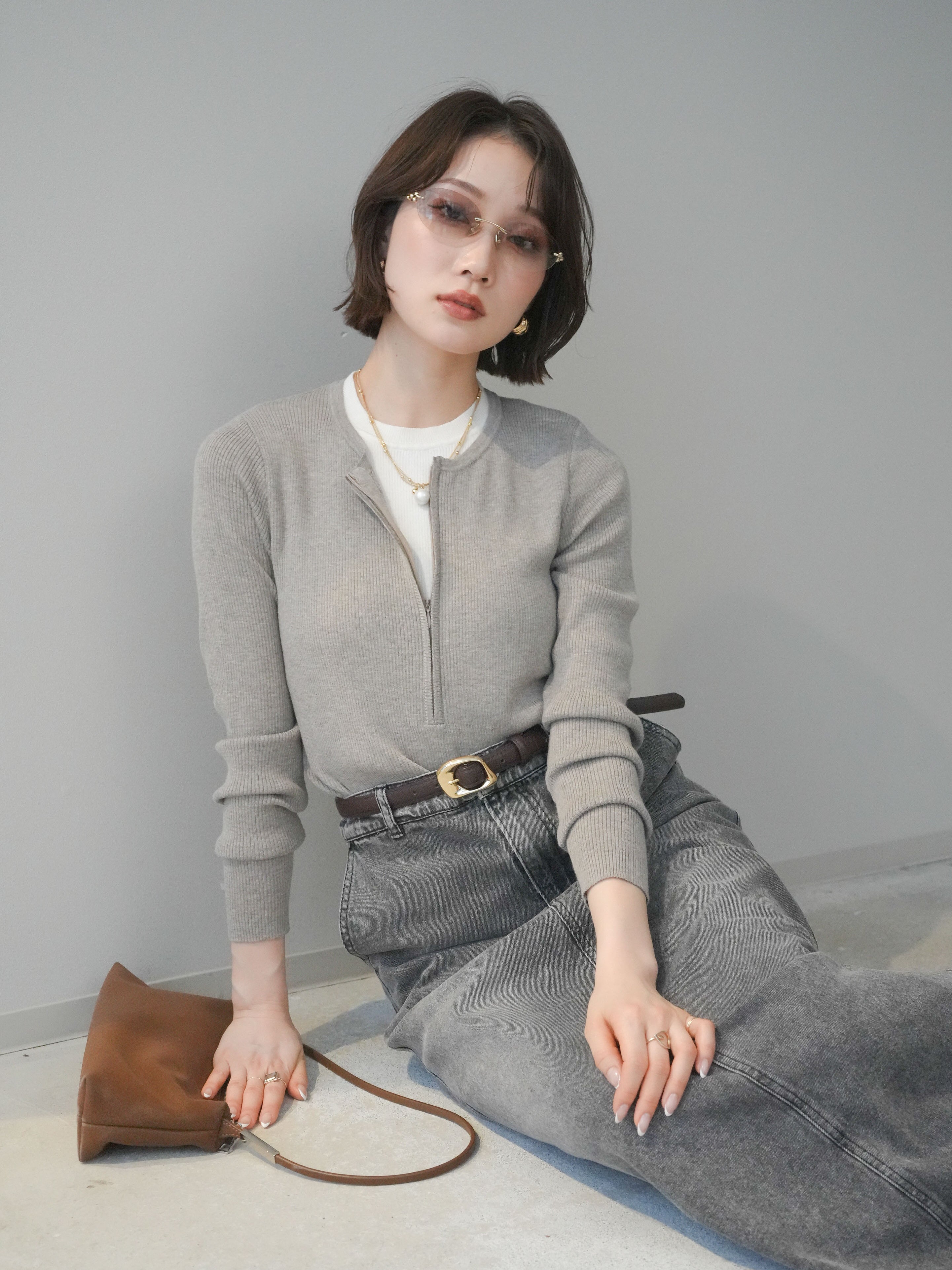 予約]フロントジップ配色レイヤードニットトップス/beige – Lumier