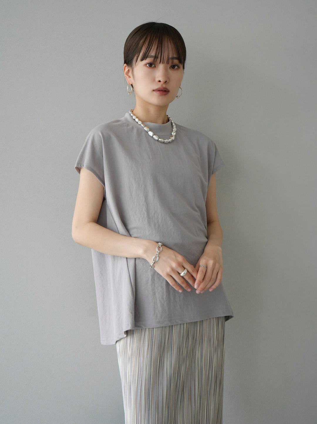 [Pre-order] Cool-touch petite neck French sleeve T-shirt/gray