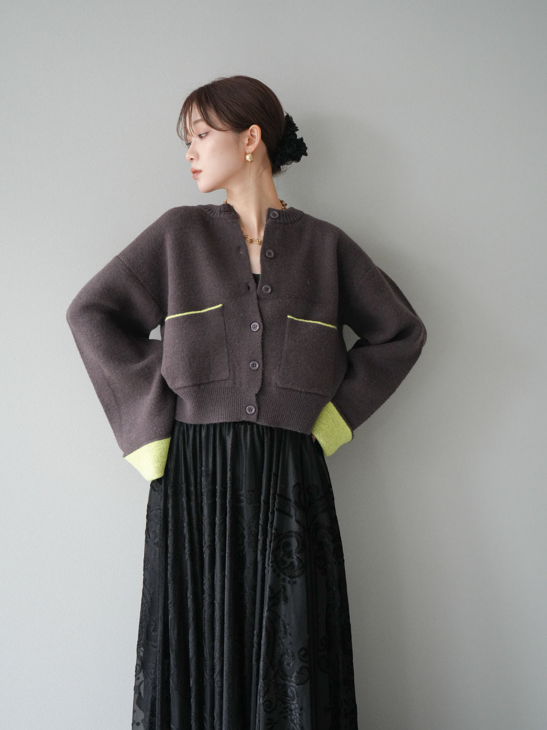 [SET]バイカラーオーバーニットカーディガン+アンティーク柄フロッキーマキシスカート(2set)