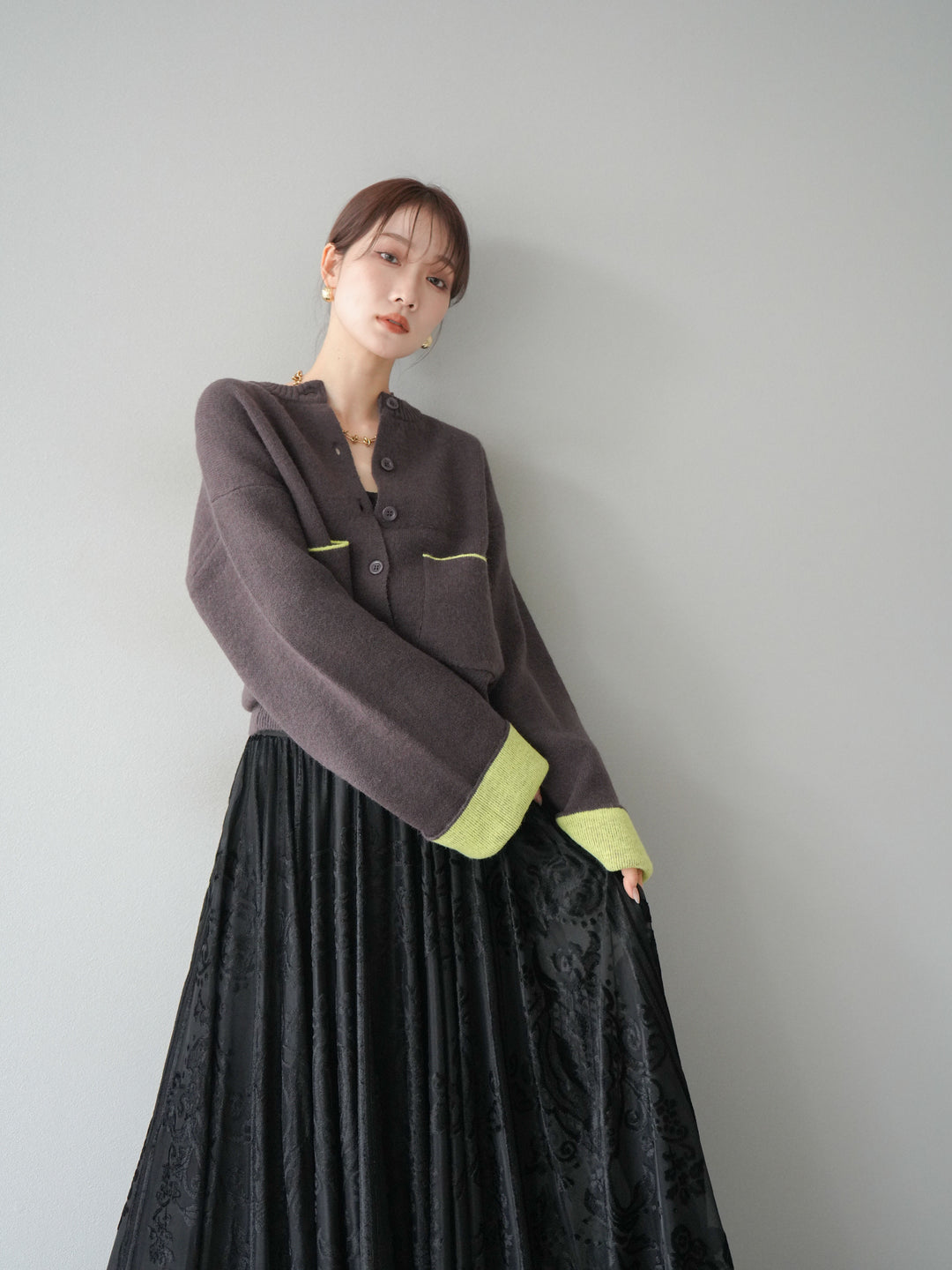 [SET]バイカラーオーバーニットカーディガン+アンティーク柄フロッキーマキシスカート(2set)