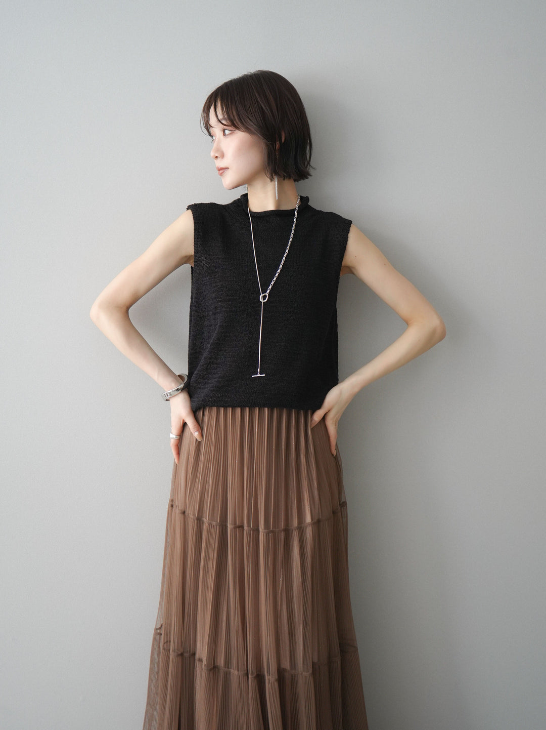 [予約]ノースリーブリネンタッチシアーニットプルオーバー/black