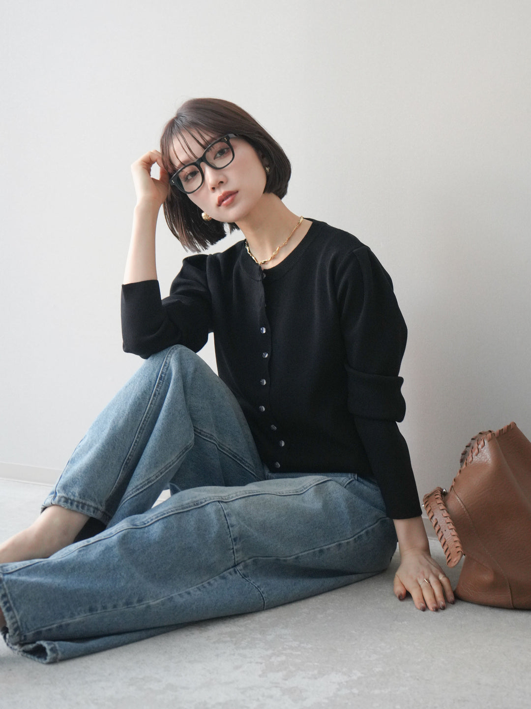 [予約]クリアボタンタックニットカーディガン/black