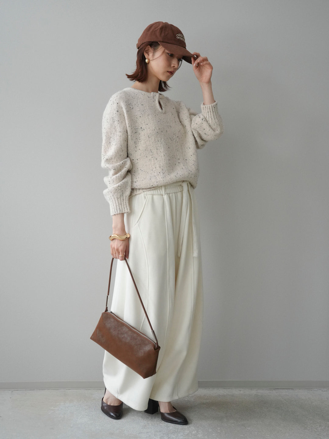 [SET]ツイストネックラメネップヤーンニットプルオーバー+ウエストベルトカーブラインスエットパンツ(2set)