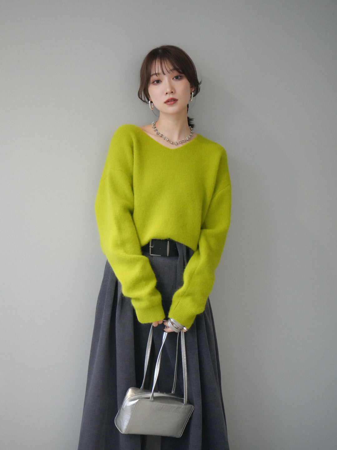 [予約]シュシュ付きアンゴラタッチVネックニットプルオーバー/green