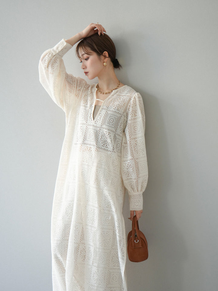 【套裝】塊蕾絲捲袖洋裝+塊蕾絲寬褲（2套）