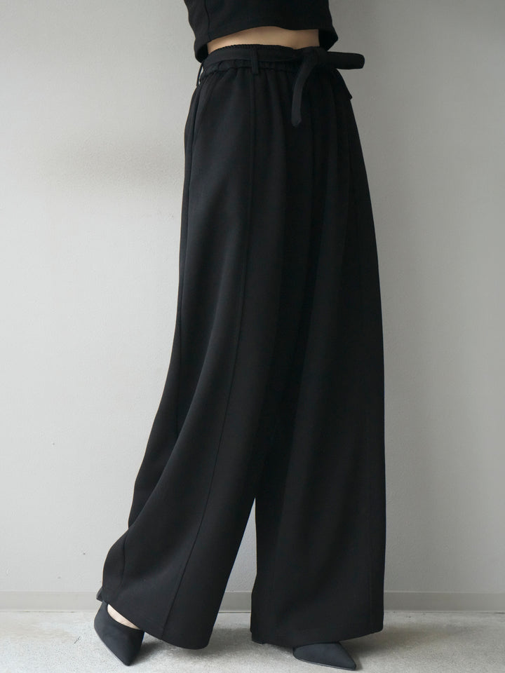 [予約]ベルト付スウェットワイドパンツ/black