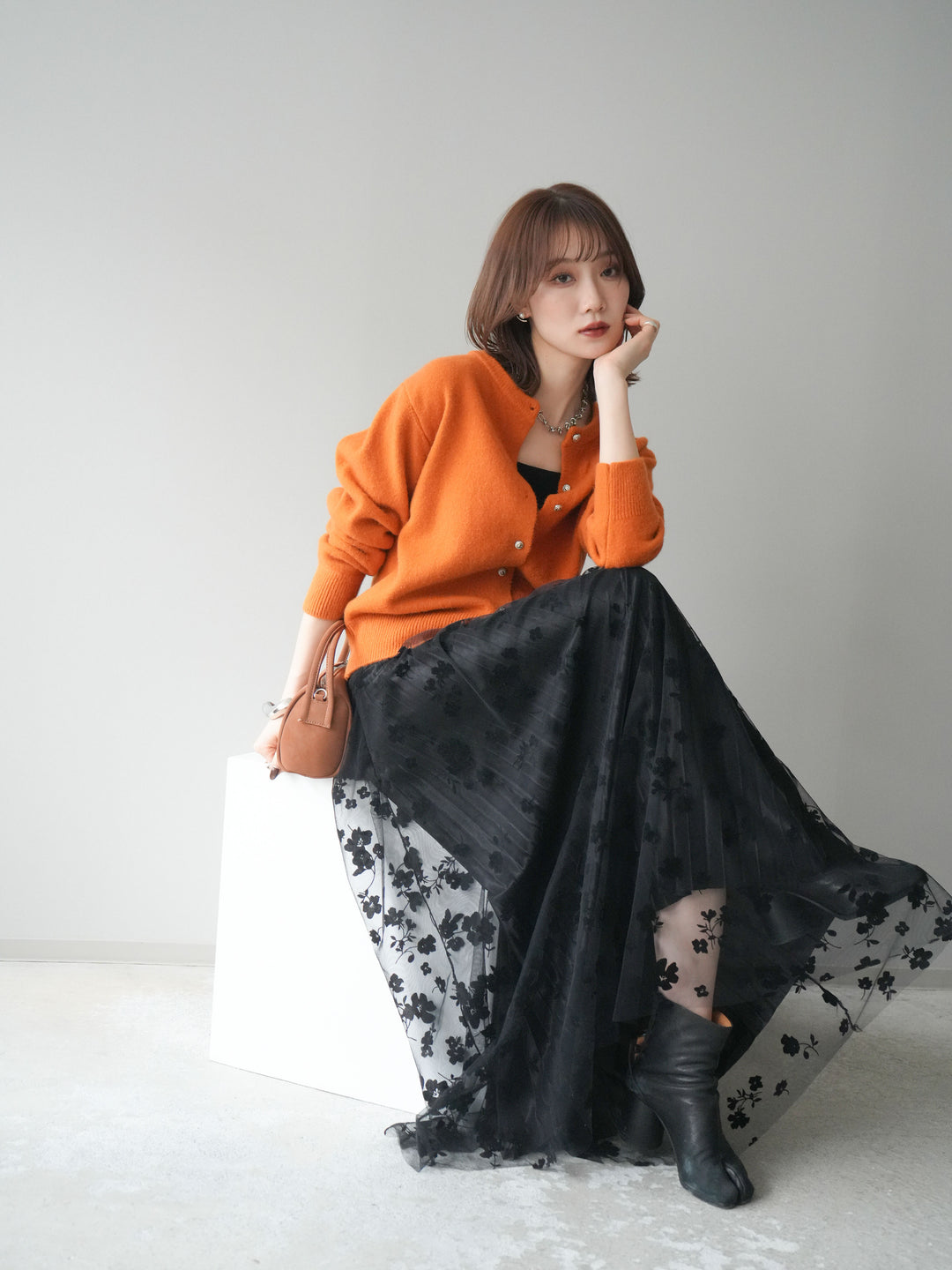 [SET]アンティークボタンニットカーディガン+選べるアクセセット(2set)