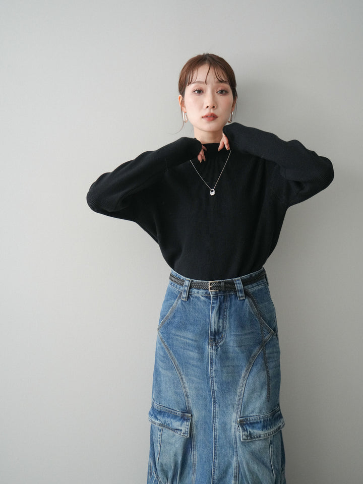 [予約]ボトルネック裾カールリブニットトップス/black