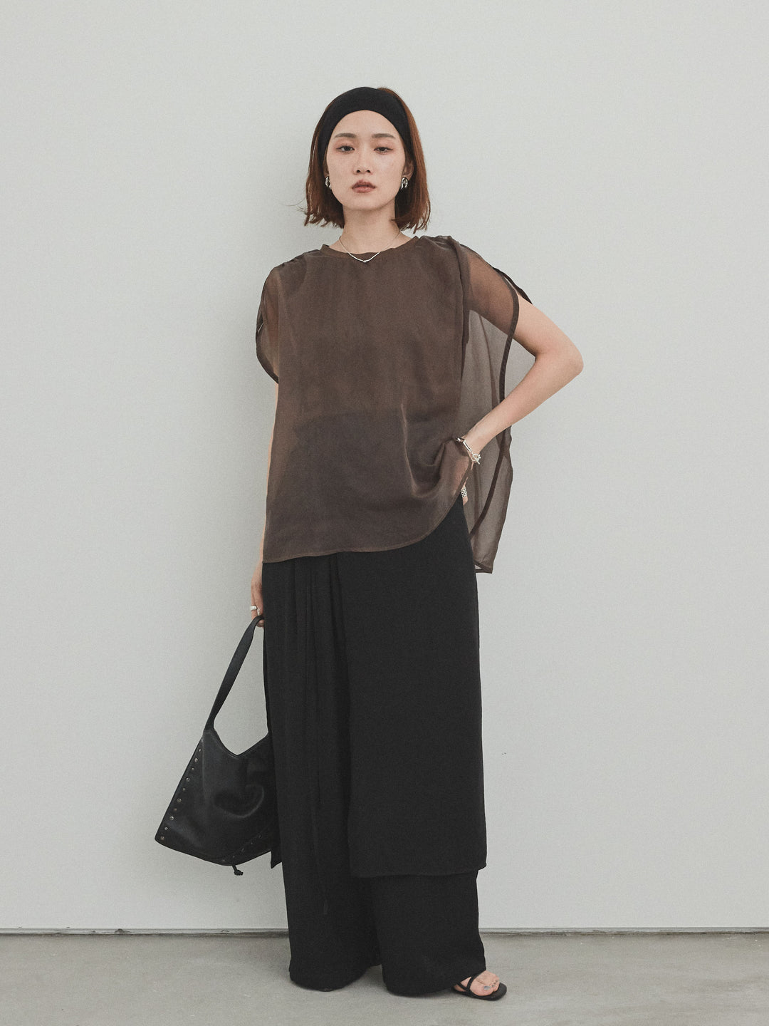 [予約]ワッシャーサテンレイヤードスカートパンツ/ブラック