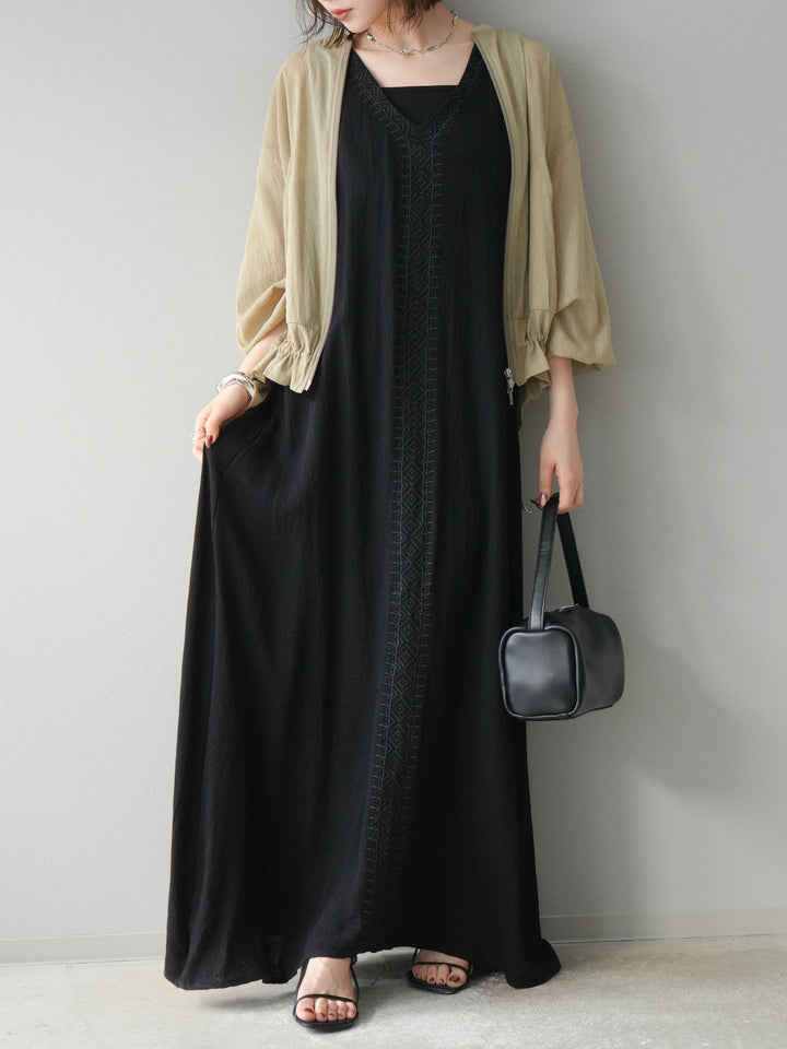[予約]刺繍Vネックワンピース/ブラック