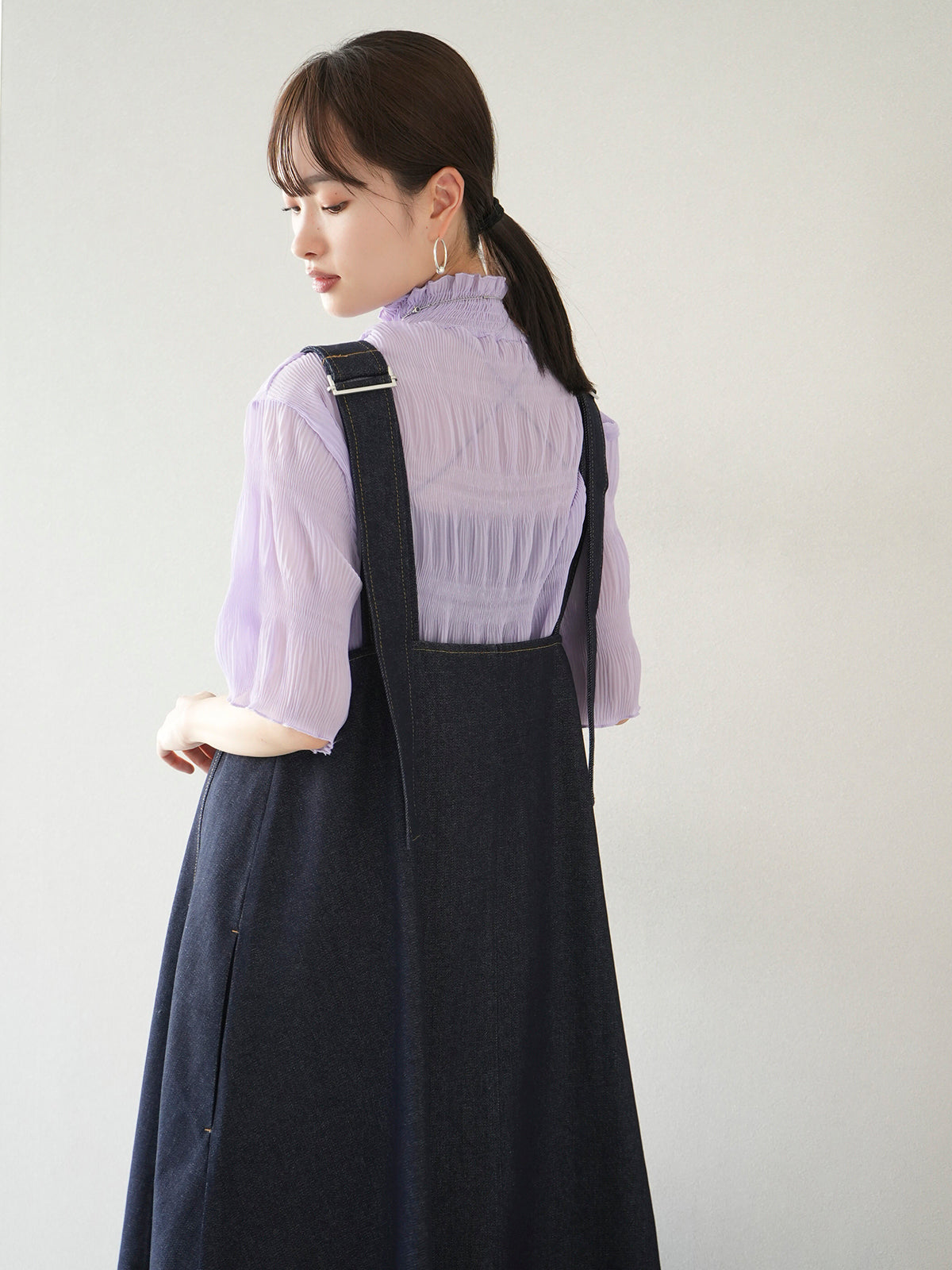 極美品 Rene ルネ　シャーリングハーフスリーブブラウス　フリル　M　近年 極美品 Rene ルネ シャーリングハーフスリーブブラウス フリル M 近年