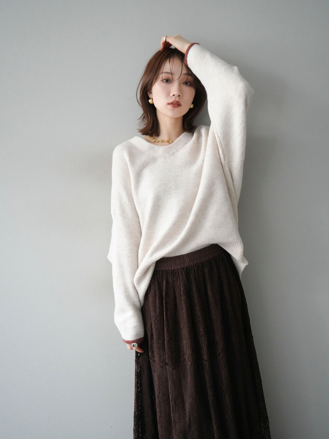 [SET]Vネック配色スリーブニットプルオーバー+選べるアクセセット(2set)