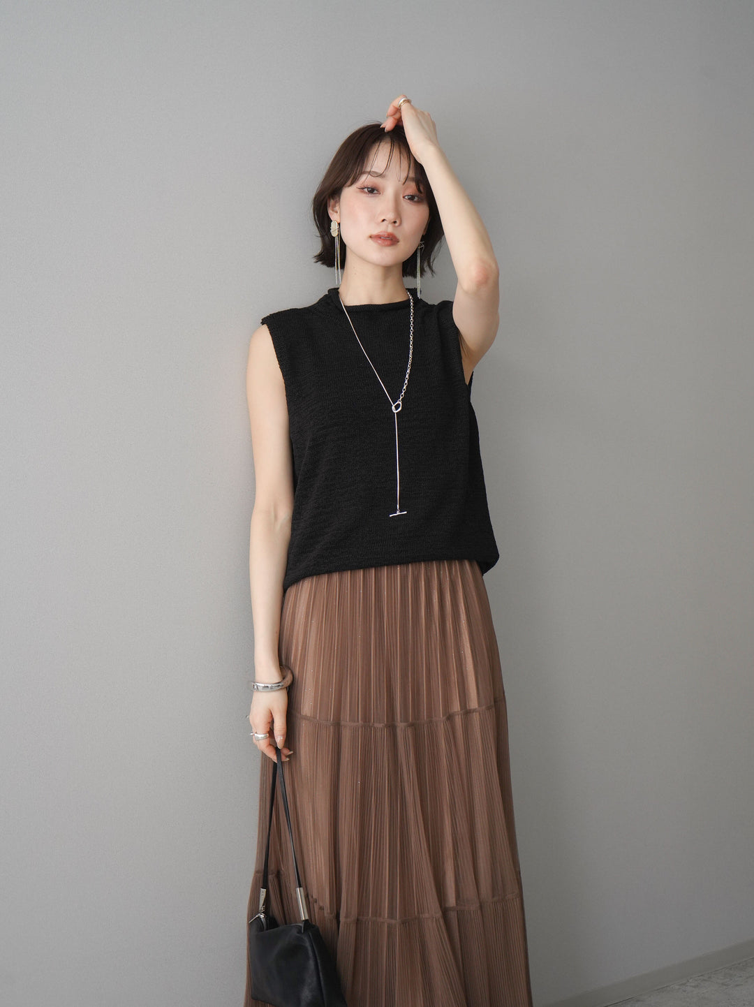 [予約]ノースリーブリネンタッチシアーニットプルオーバー/black