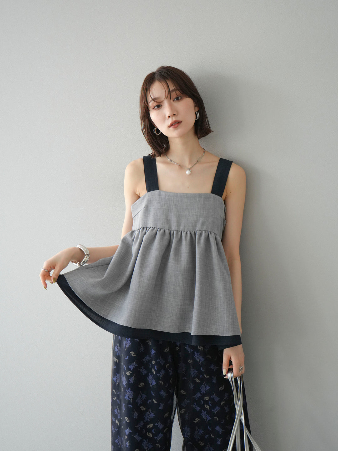 [SET]リネンライク配色フレアタンクトップ+コード刺繍チュールレイヤードパンツ+ブーケプリントタックパンツ(3set)