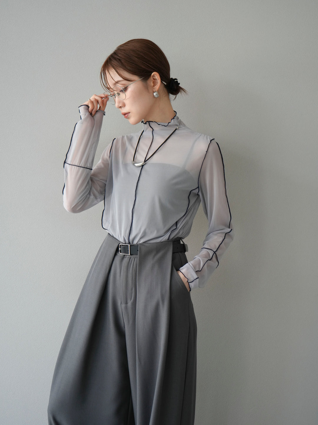 [予約]シアーパイピングカットソー/ライトグレー×ネイビー