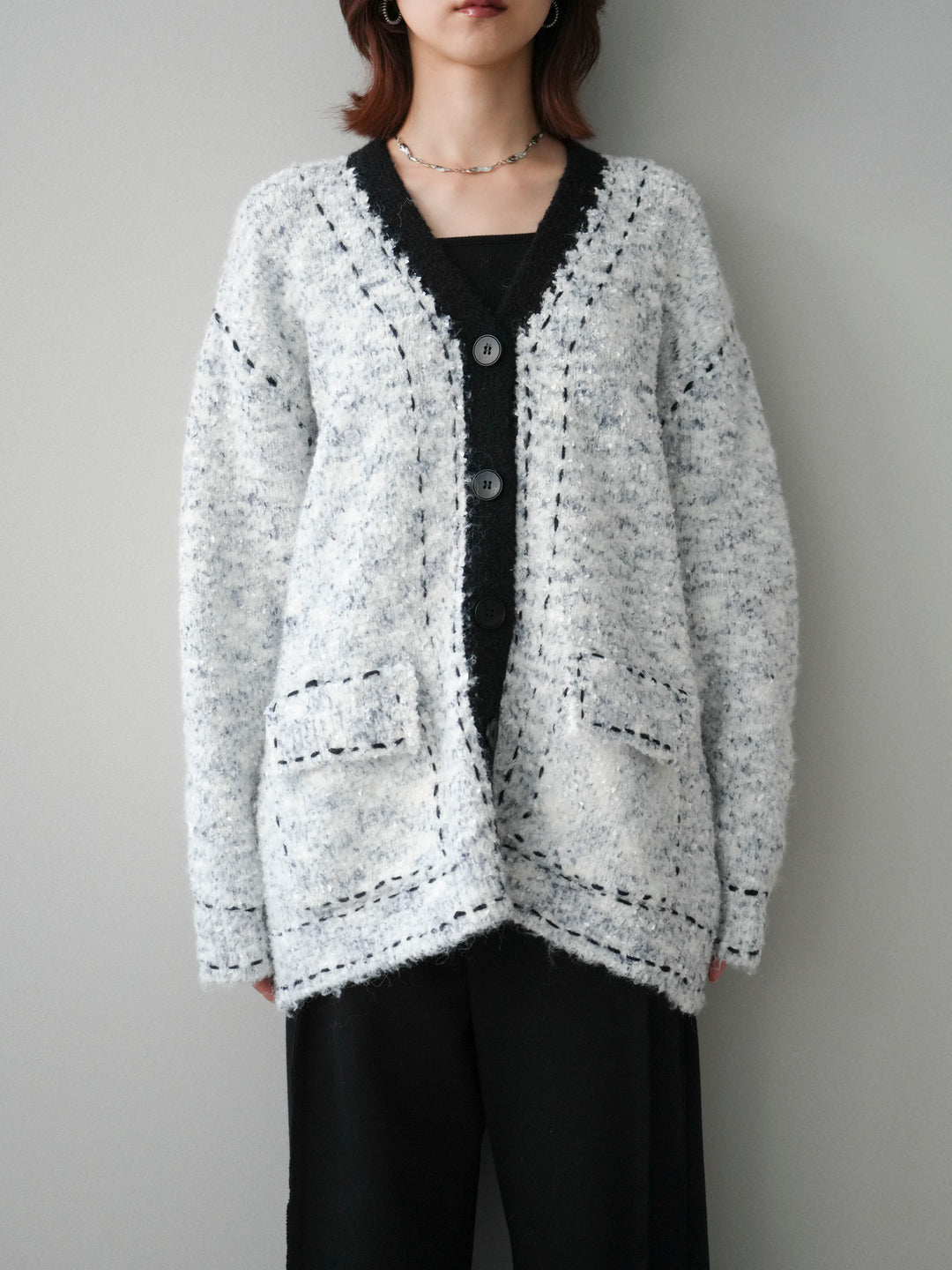 [予約]ブークレハンドステッチニットカーディガン/gray