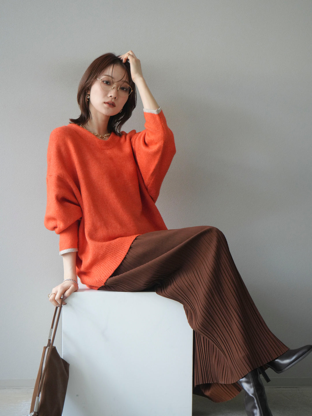 【預購】V領拼色袖針織套頭衫/橘色